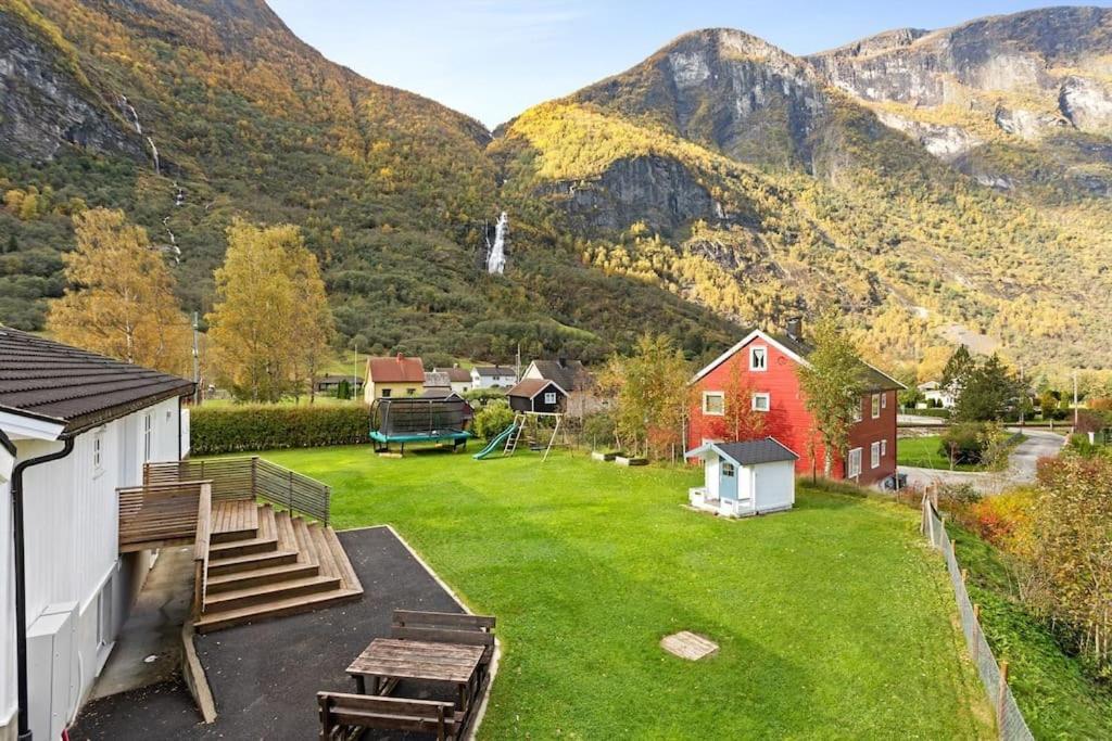 Villa Fint Hus I Flam Aurland Exterior foto